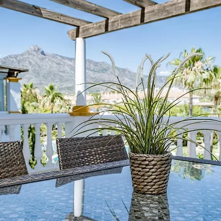 Beautiful In La Dama De Noche Right Beside The Golf Course Apartment Marbella