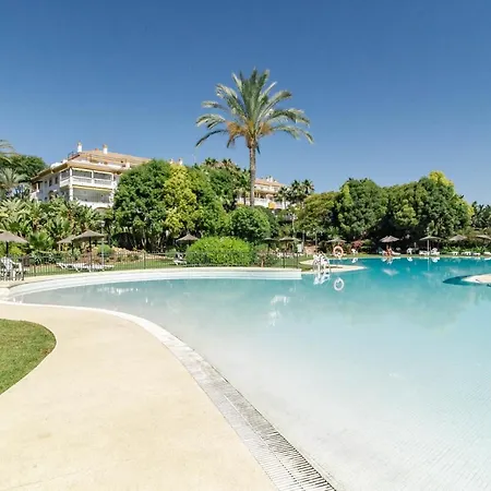 Beautiful In La Dama De Noche Right Beside The Golf Course Apartment